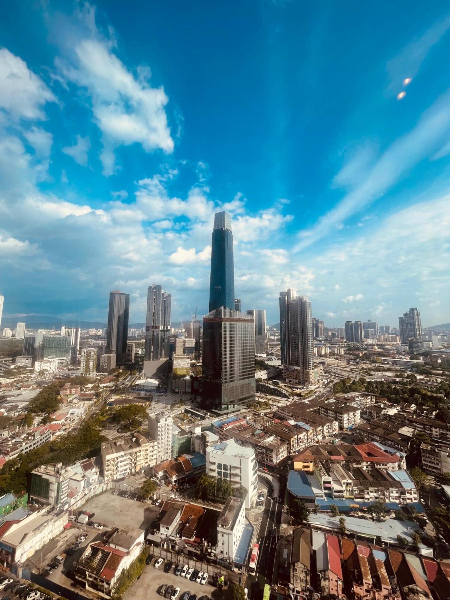 Appartamento Axon Infinity Pool Kl Kuala Lumpur Esterno foto